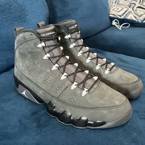 Air Jordan 9 “Anthracite”